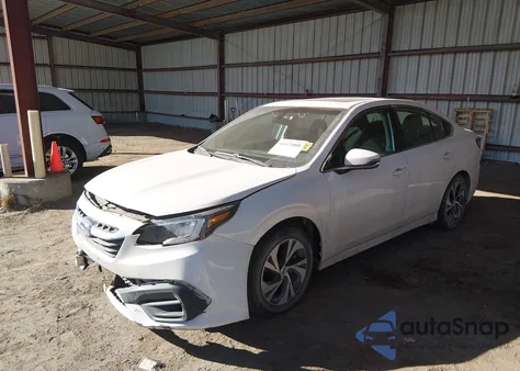 2021 Subaru Legacy Premium z USA, uszkodzony, nr VIN 4S3BWAF65M3019639